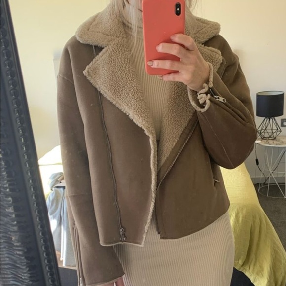 Zara Suede-like Bomber Jacket with Sherpa Lining - Picture 1 of 11